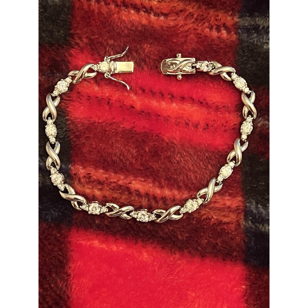 Silver Tone Tennis Bracelet Round Clear Stones Box Closure Fashion Jewelry